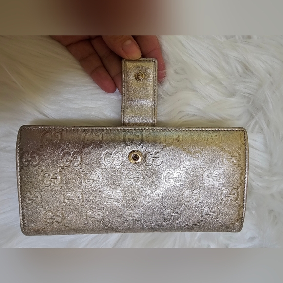 Gucci Metallic Gold Guccissima Leather Indy Continental Wallet - Picture 11 of 17